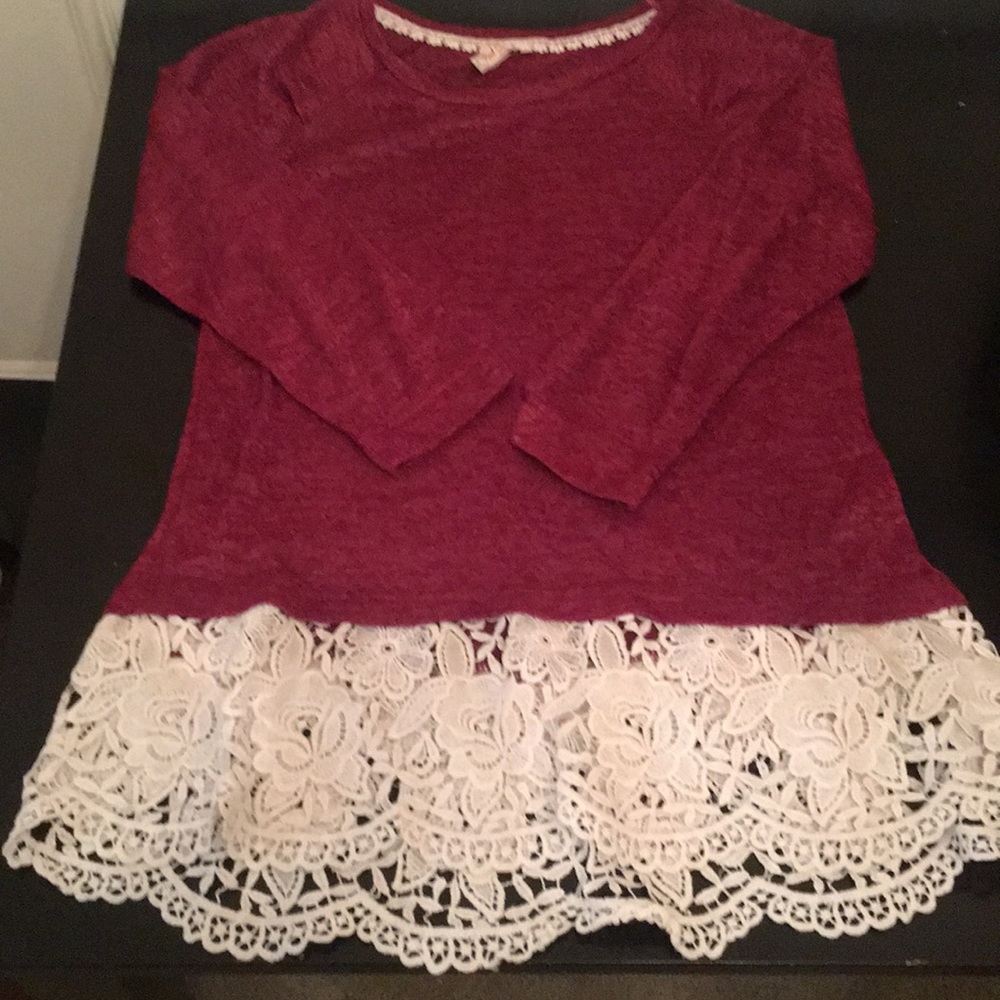 Lace bottomed top
